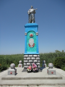 х. Прорвенский - Братская могила советских воинов, погибших в боях с фашистскими захватчиками, 1943 г.